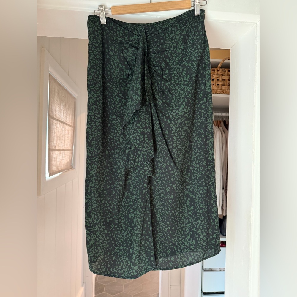 Zara Black and Dark Green Printed midi  Skirt